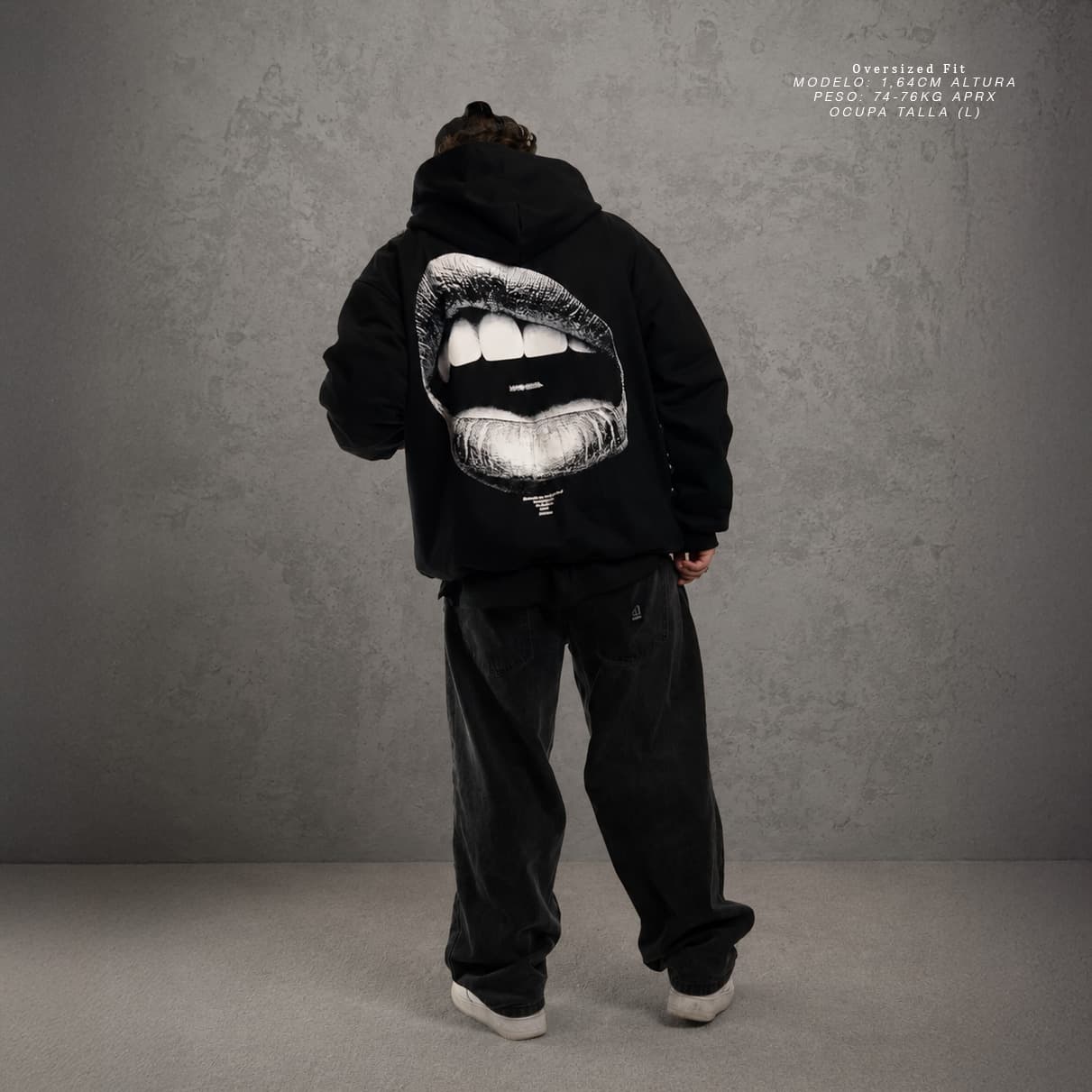 "LIPS" // HOODIE OVERSIZED