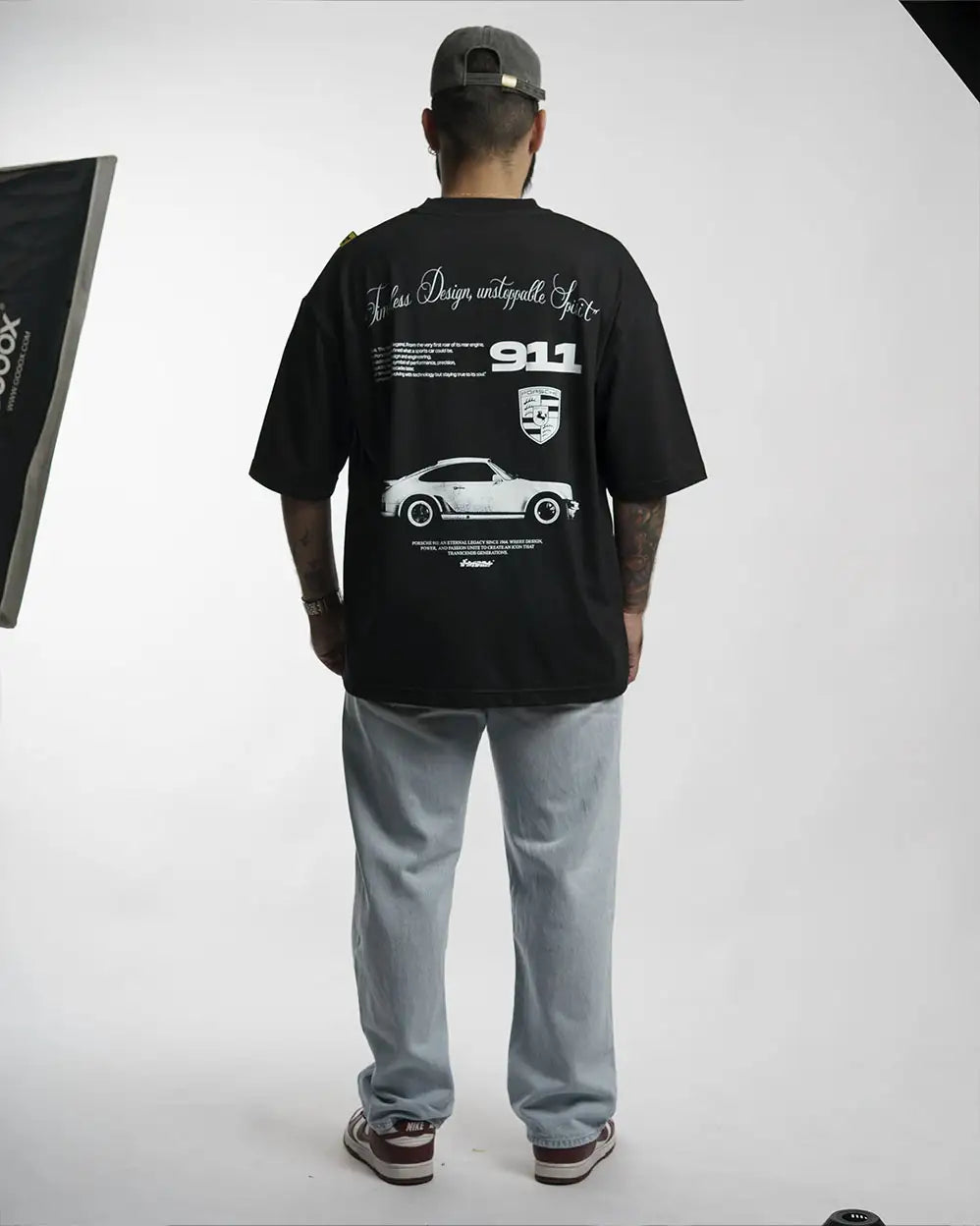 ESSENCIAL 911 // POLERA OVERSIZED