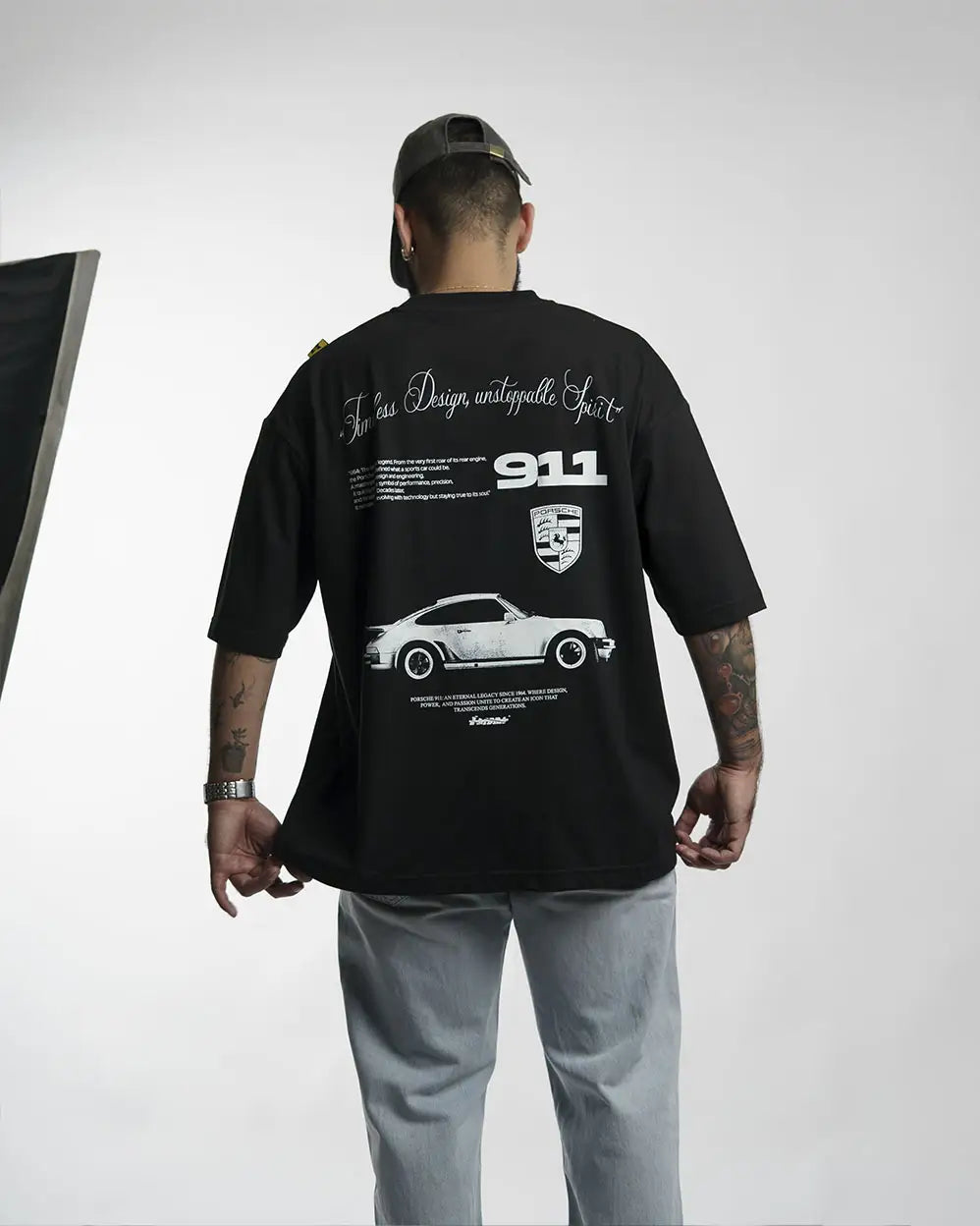 ESSENCIAL 911 // POLERA OVERSIZED