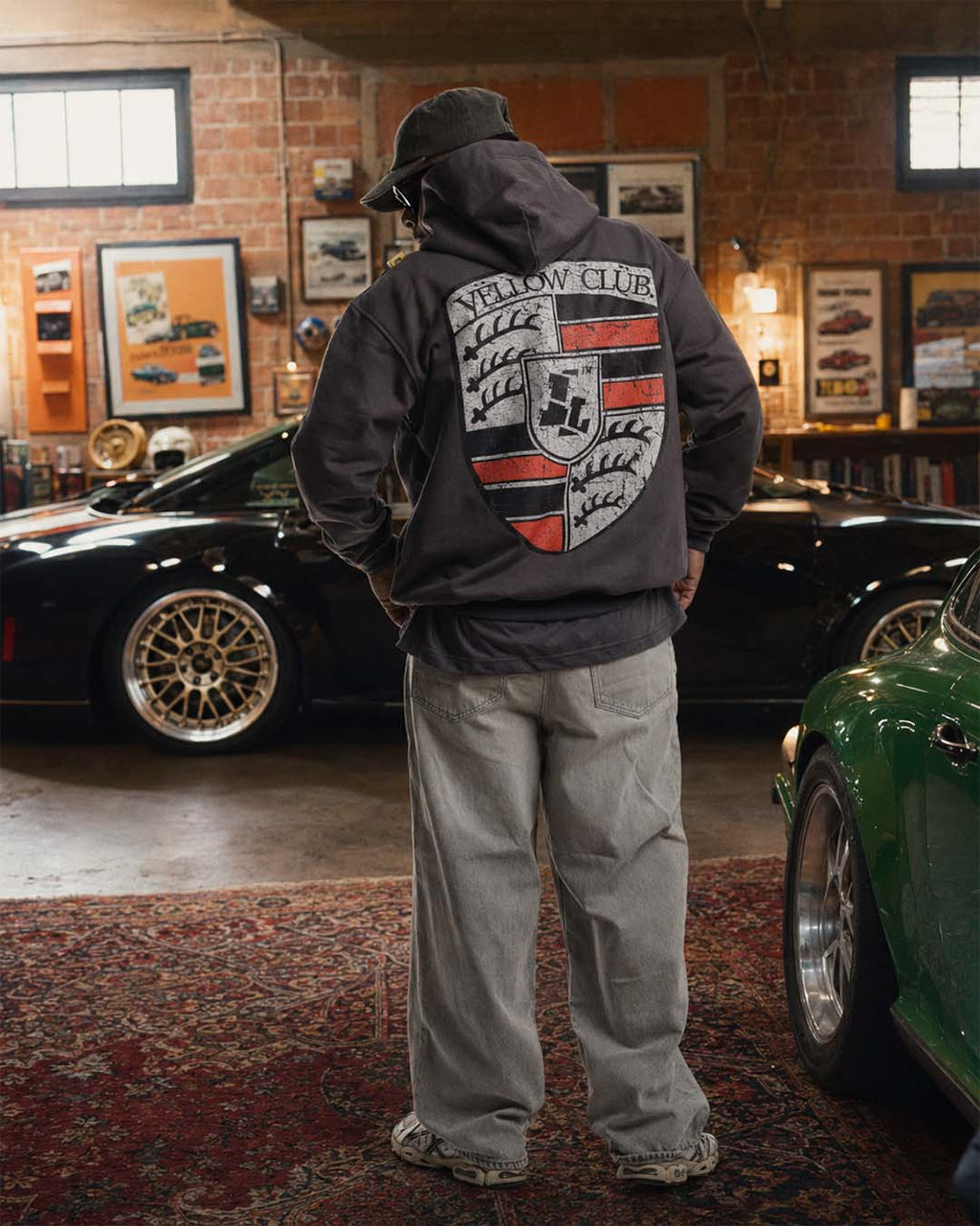 "PORSCHE LOGO" // HOODIE OVERSIZED