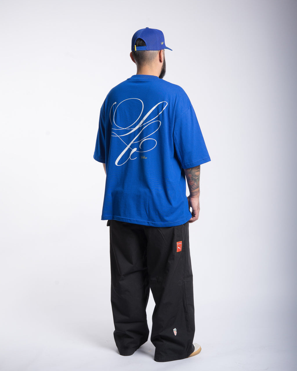 "LC ESSENCE" // POLERA OVERSIZED