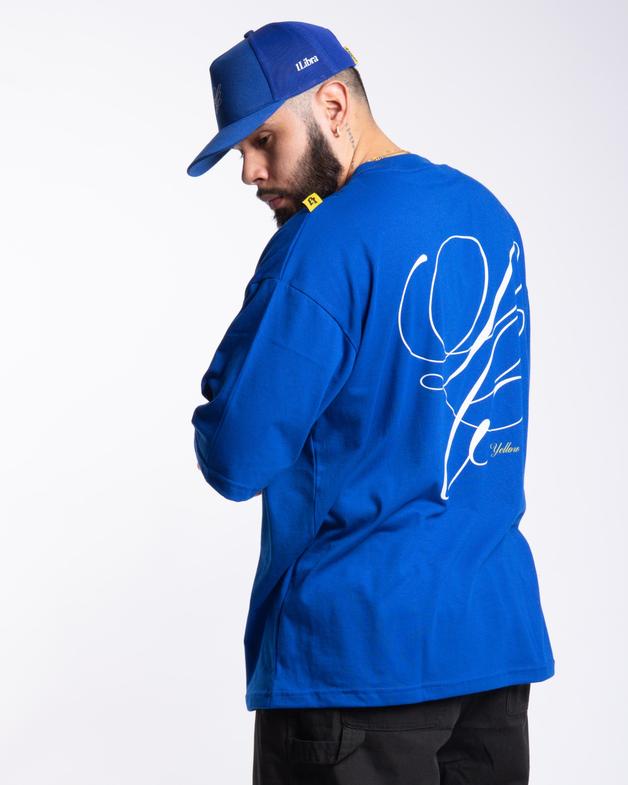 "LC ESSENCE" // POLERA OVERSIZED