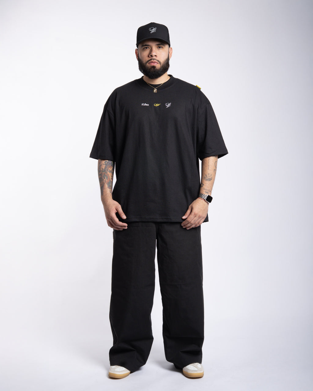 "LC ESSENCE" // POLERA OVERSIZED