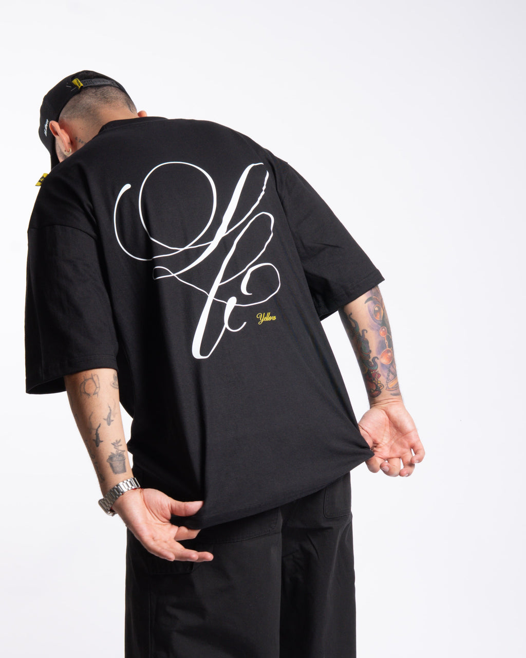 "LC ESSENCE" // POLERA OVERSIZED