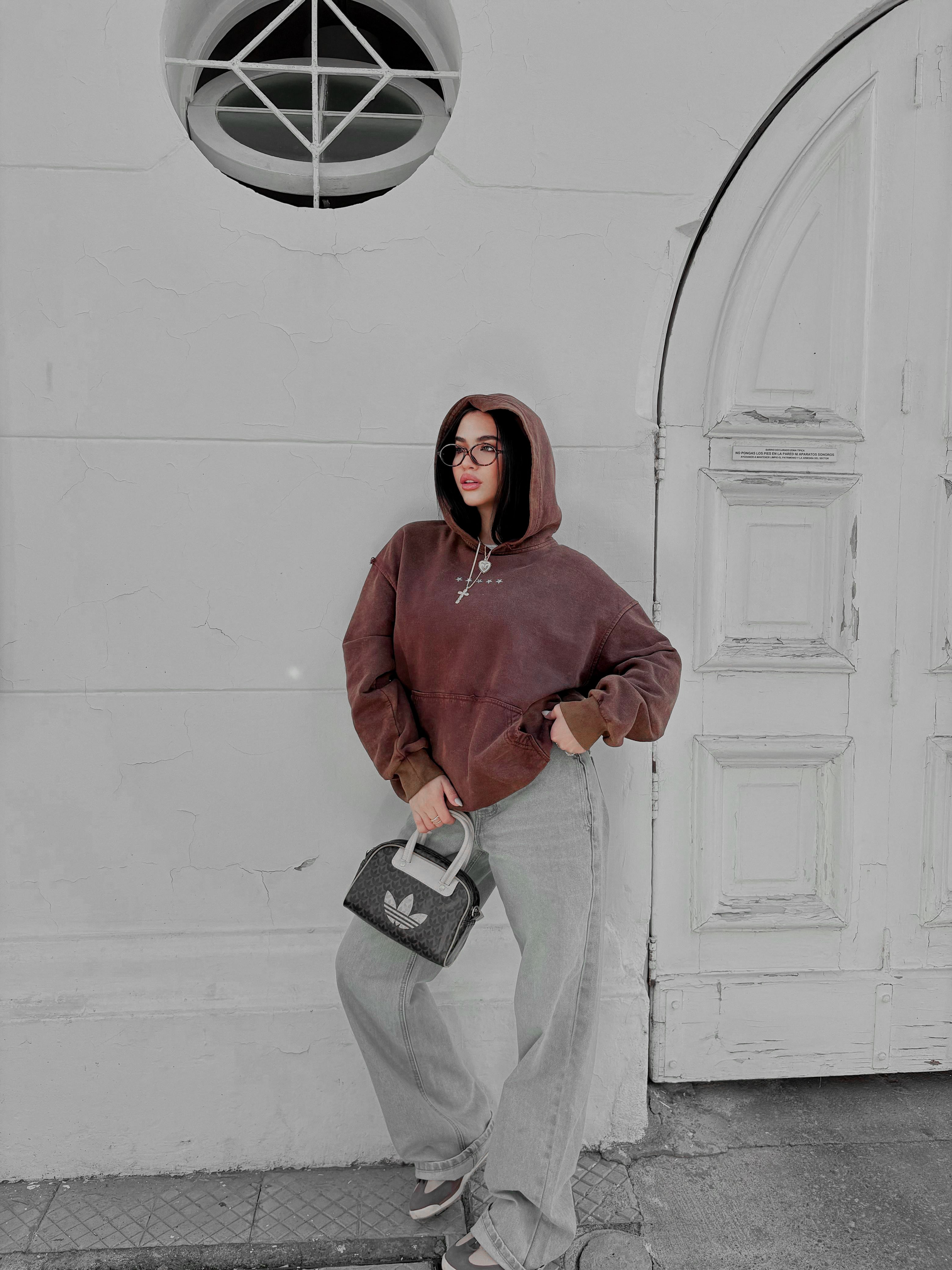 1LIBRACLO // HOODIE OVERSIZED // ACIDWASH