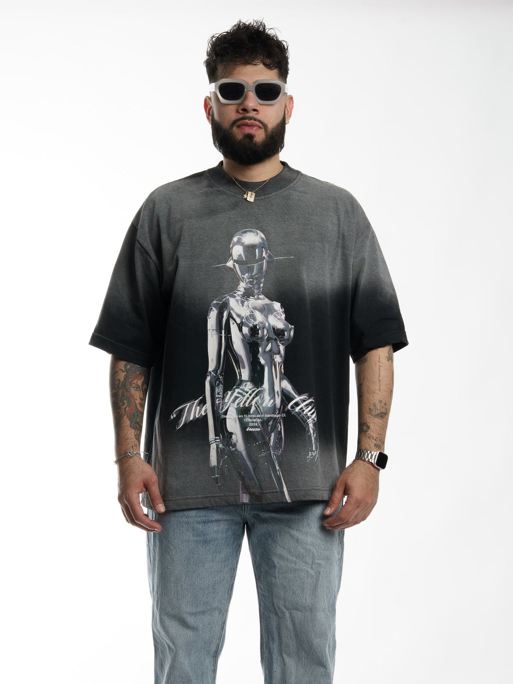 "PRIMA DONNA" // FOCAL HEAVYWEIGHT OVERSIZED