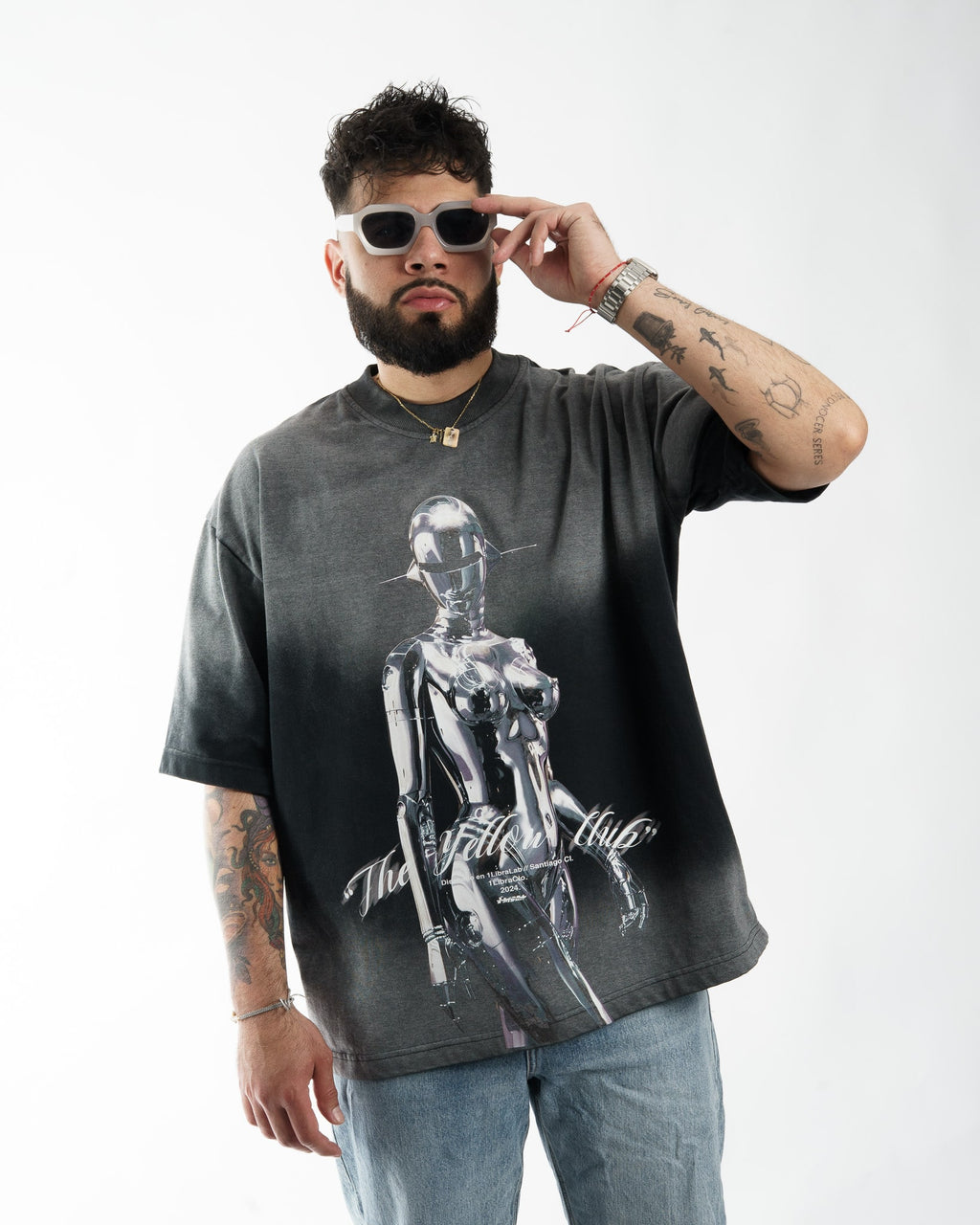 "PRIMA DONNA" // FOCAL HEAVYWEIGHT OVERSIZED