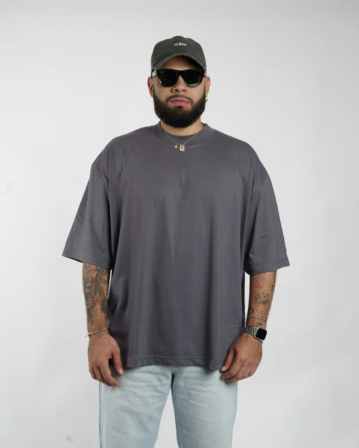 BASICA//ESSENCIAL OVERSIZED TEES // GRIS ACERO