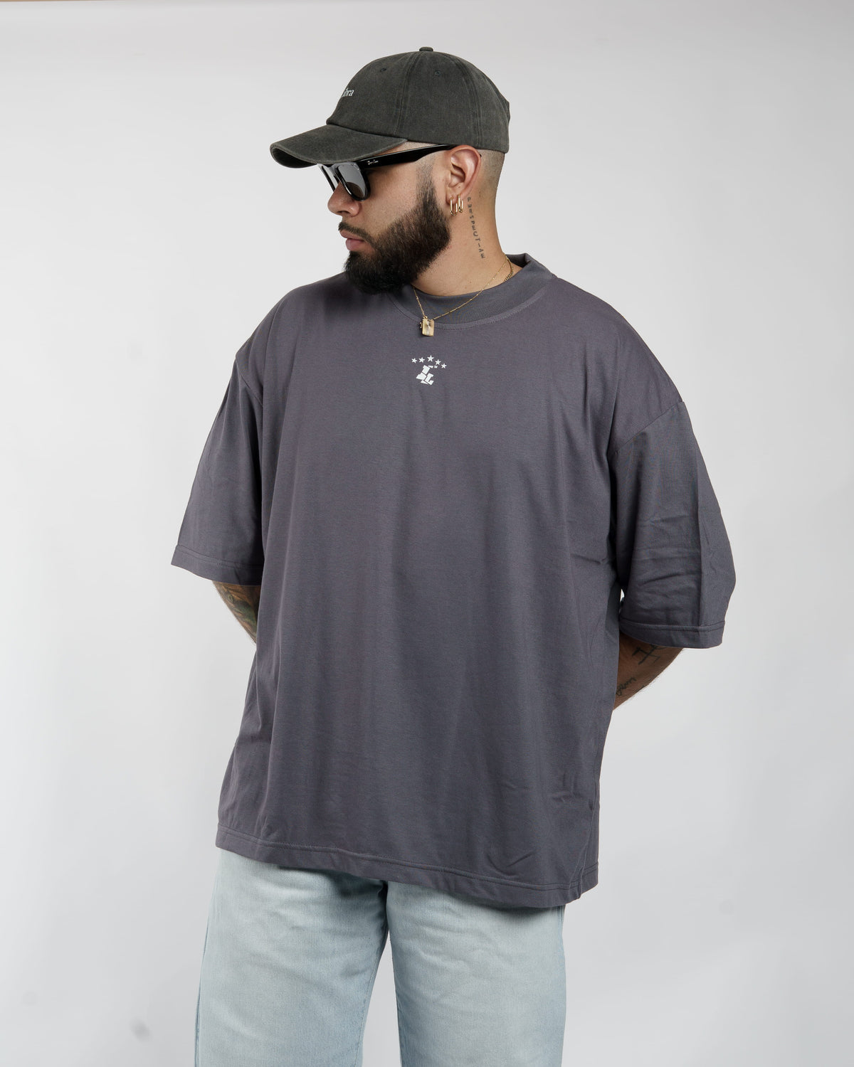 POLERA OVERSIZED BASIC MINI LOGO V2