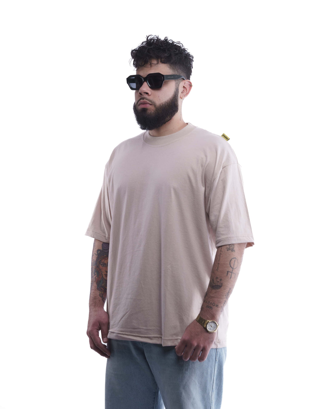 BASICA//ESSENCIAL OVERSIZED TEES