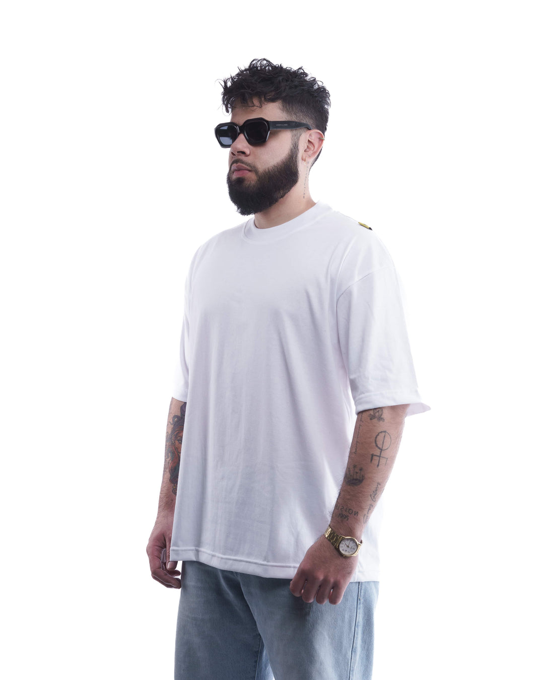 BASICA//ESSENCIAL OVERSIZED TEES