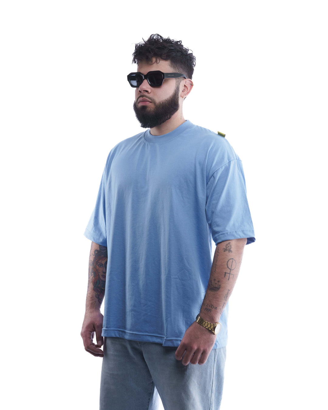 BASICA//ESSENCIAL OVERSIZED TEES