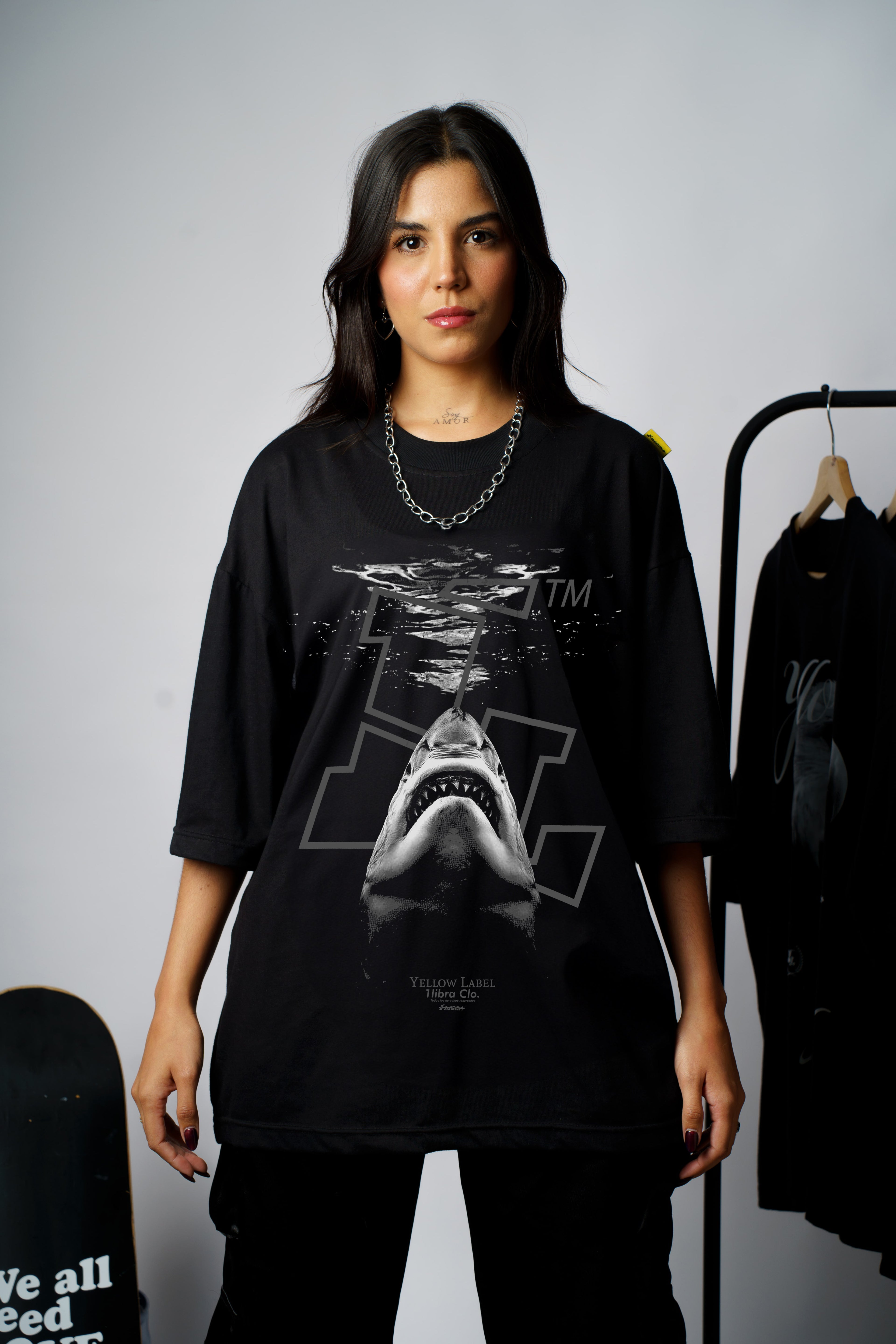 "CHOMP" // POLERA OVERSIZED